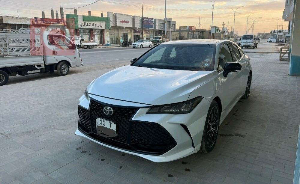 تۆیۆتا ئەڤەلۆن